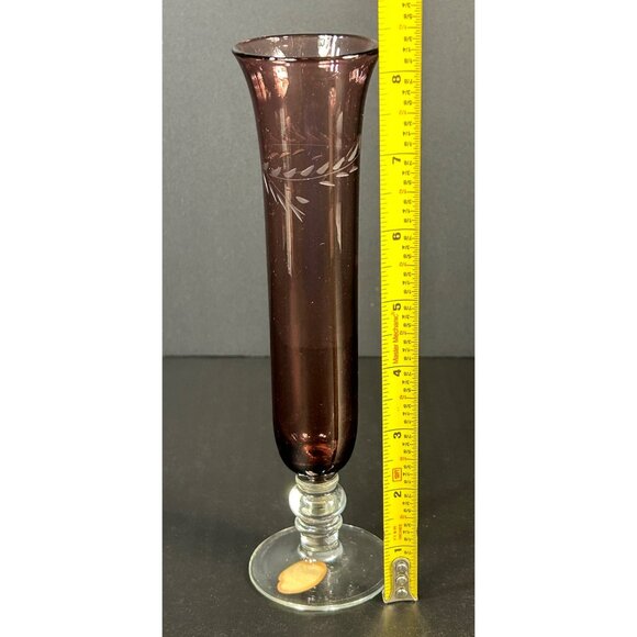 Vintage Purple Amethyst Blown Glass Bud Vase 8'' Etched Cut Dot & Leaf Pattern - Picture 3 of 6
